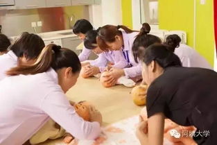 快來報名 母嬰護(hù)理師 高工資的敲門磚